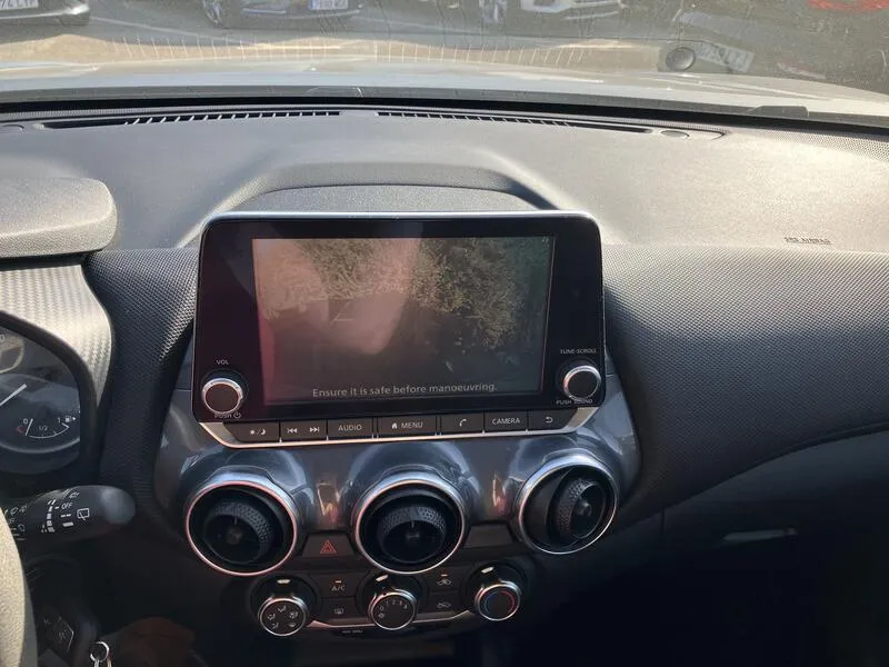 Nissan Juke DIG-T DCT Acenta (AC3) - foto 37