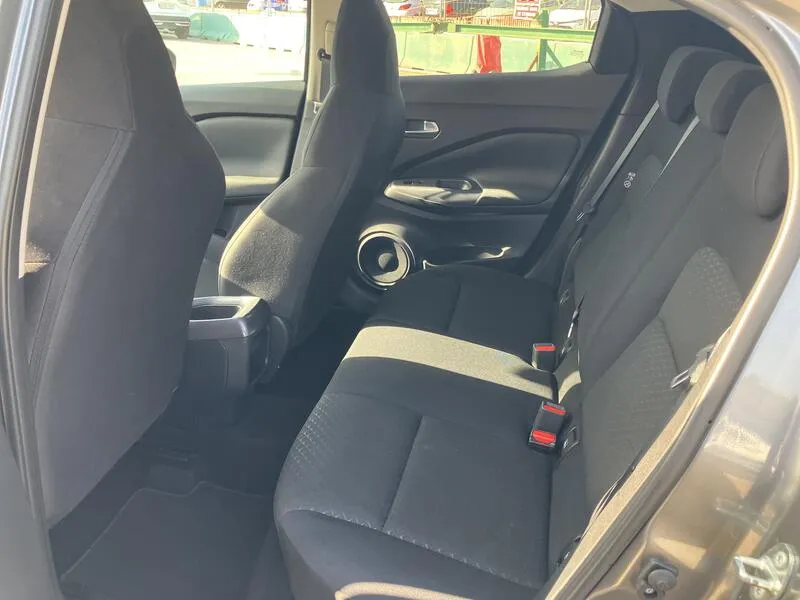 Nissan Juke DIG-T DCT Acenta (AC3) - foto 21