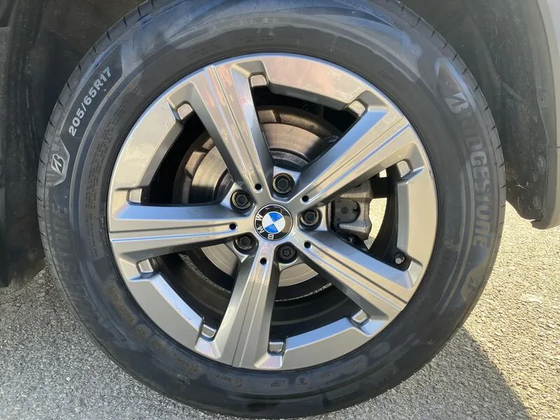 BMW X1 sDrive18d - foto 26