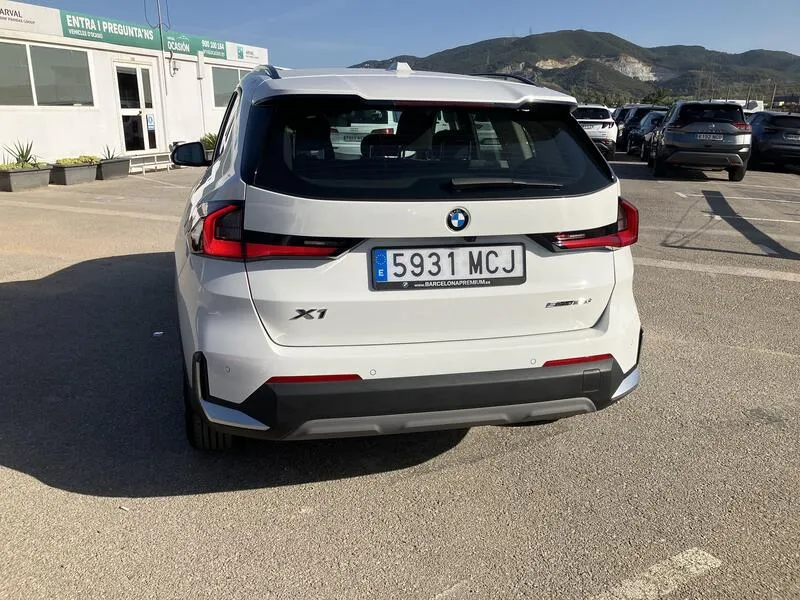 BMW X1 sDrive18d - foto 5
