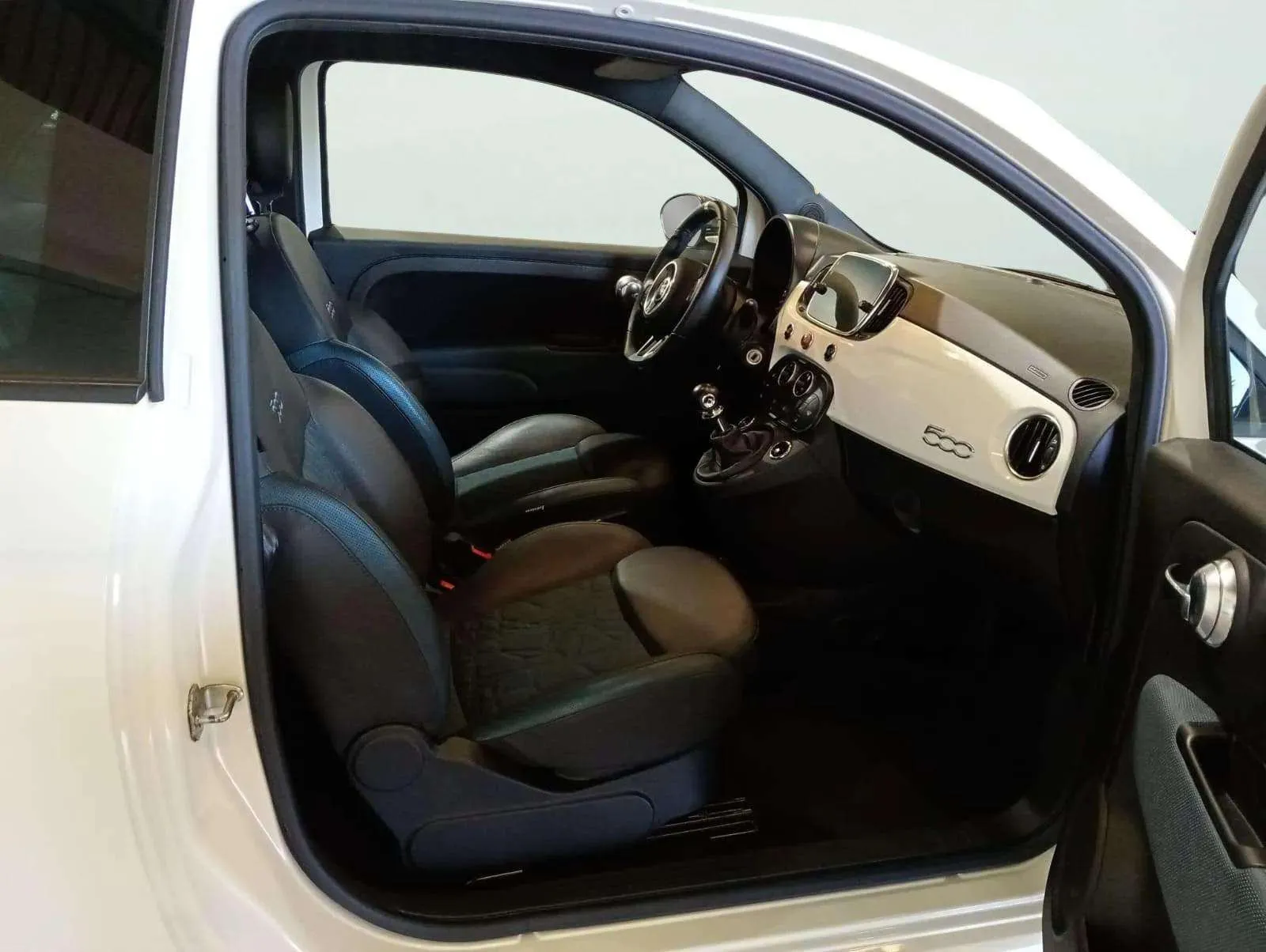 Fiat 500 Connect 1.0 Hybrid - foto 14