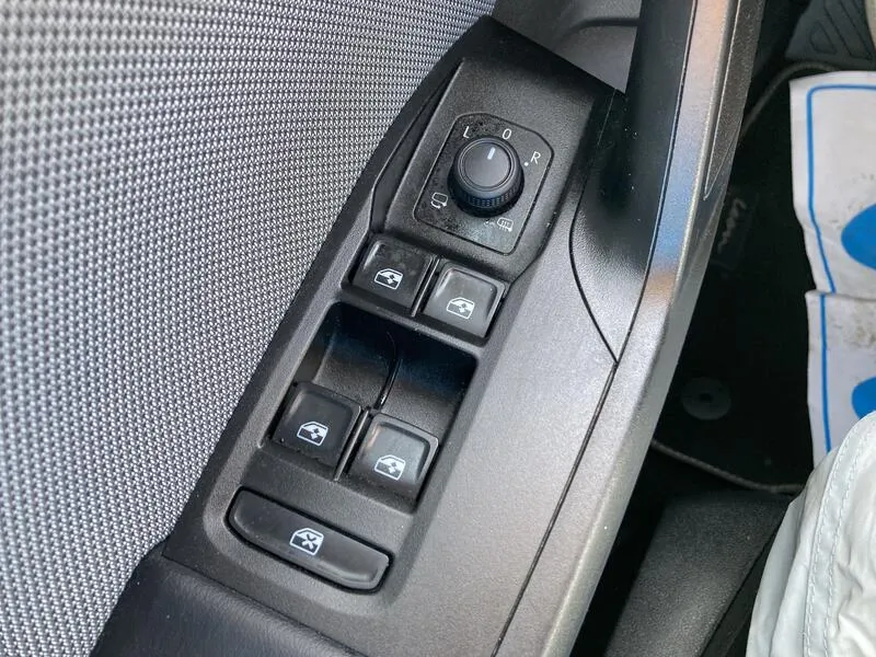 SEAT León 2.0 TDI Style Go - foto 25