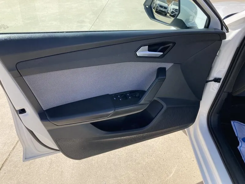 SEAT León 2.0 TDI Style Go - foto 11