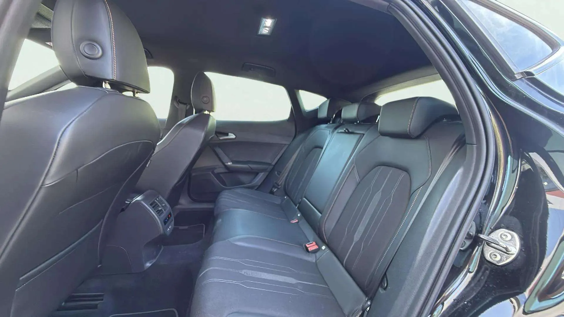 Cupra Formentor 1.5 TSI - foto 23