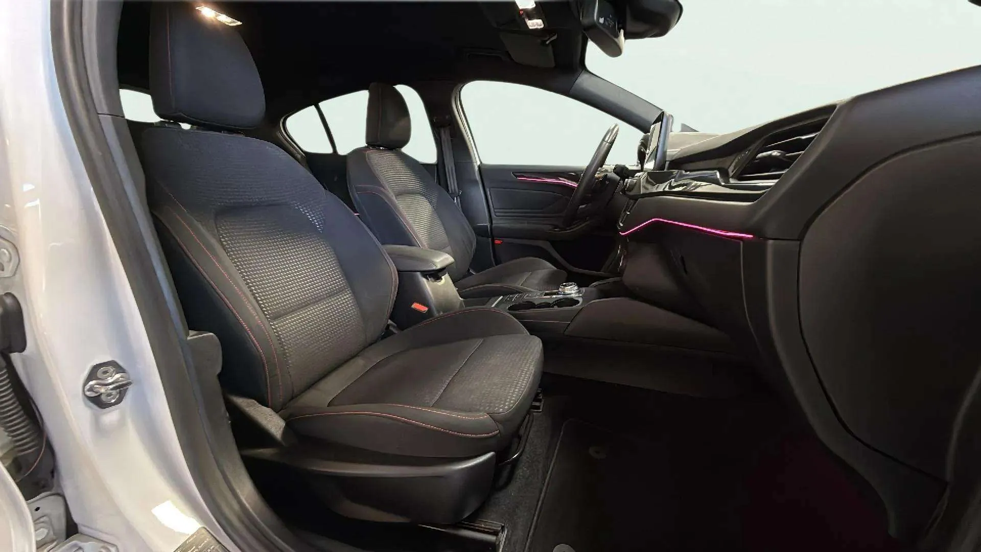 Ford Focus 1.0 EcoBoost ST-Line - foto 9