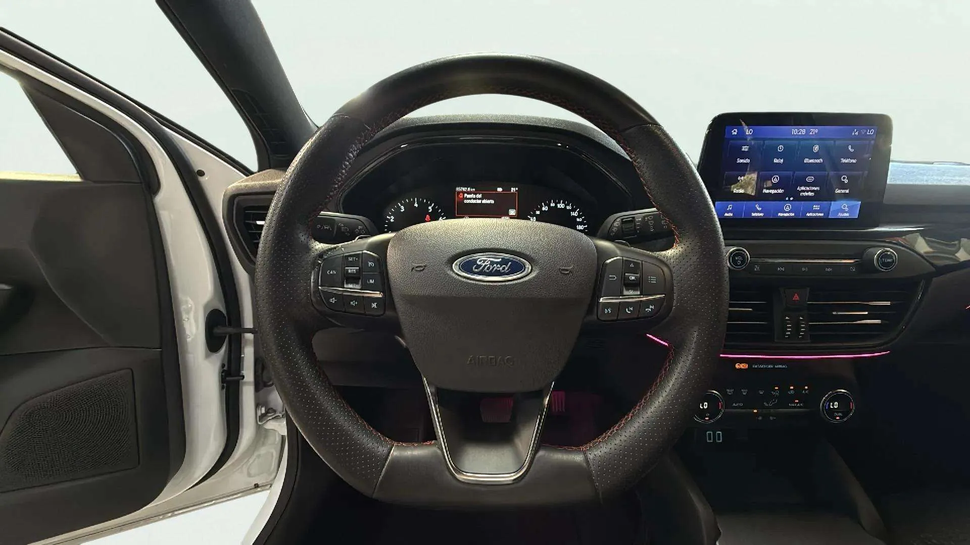 Ford Focus 1.0 EcoBoost ST-Line - foto 11