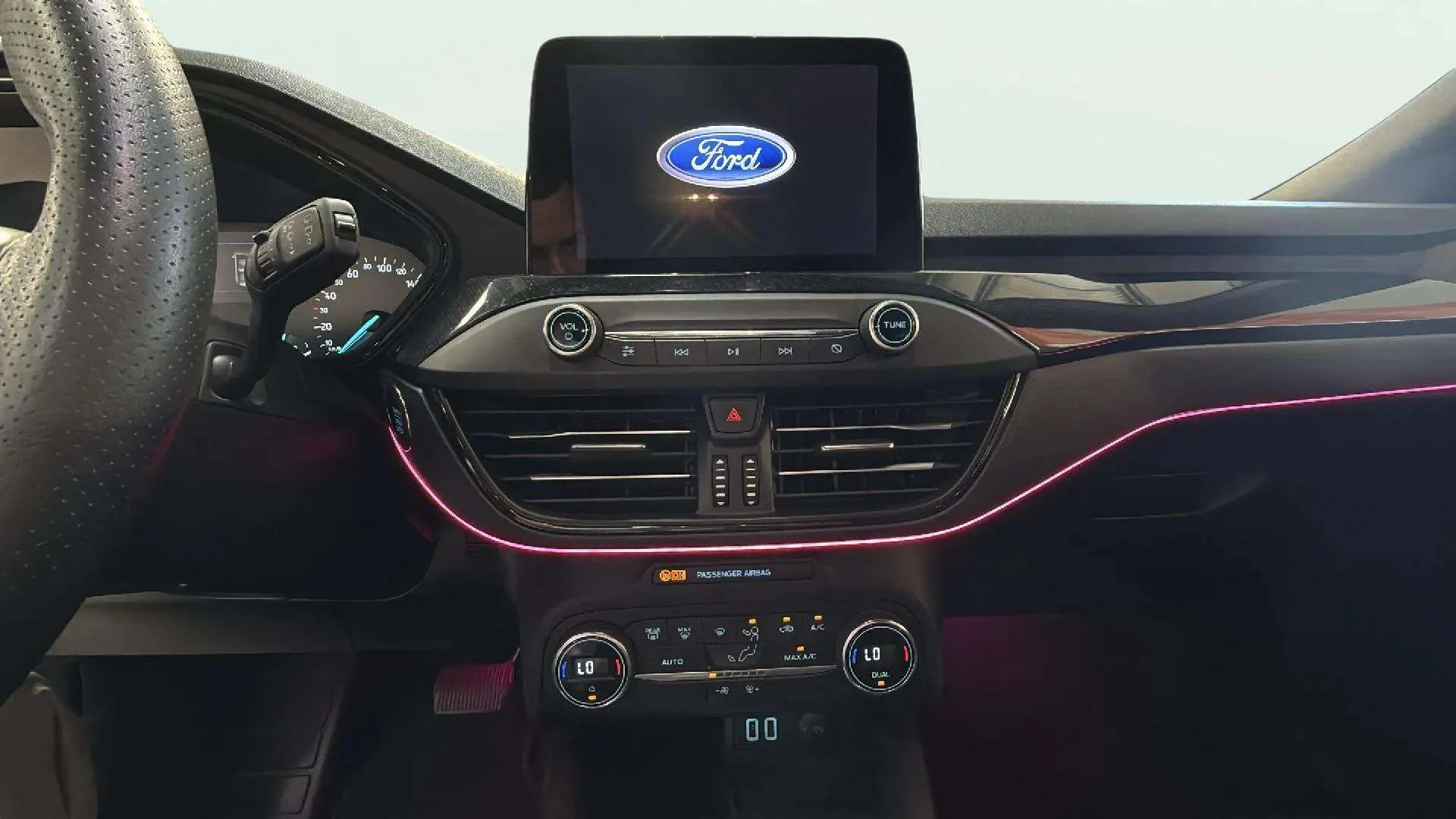 Ford Focus 1.0 EcoBoost ST-Line - foto 15