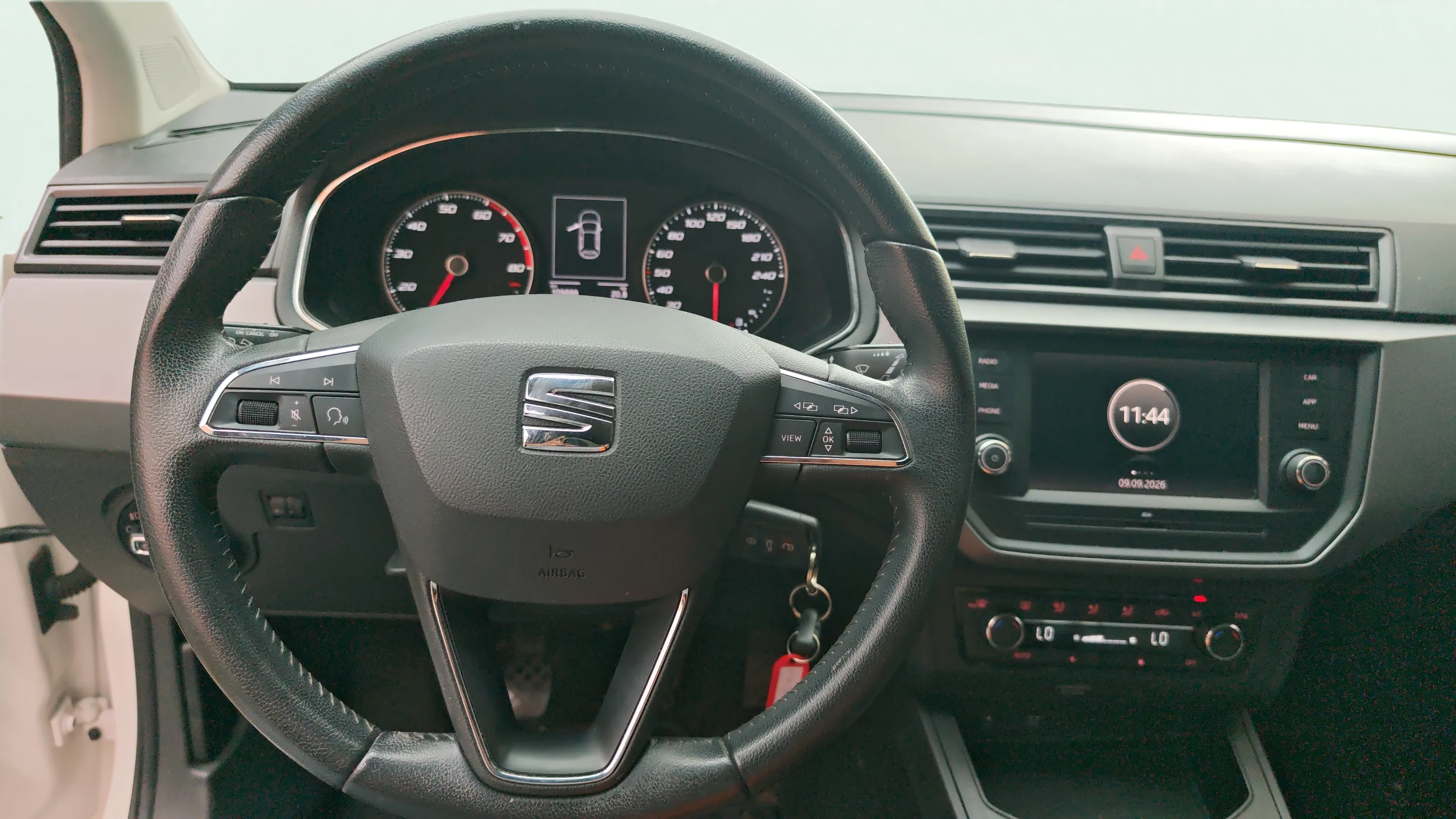 SEAT Ibiza 1.0 Reference Plus - foto 8