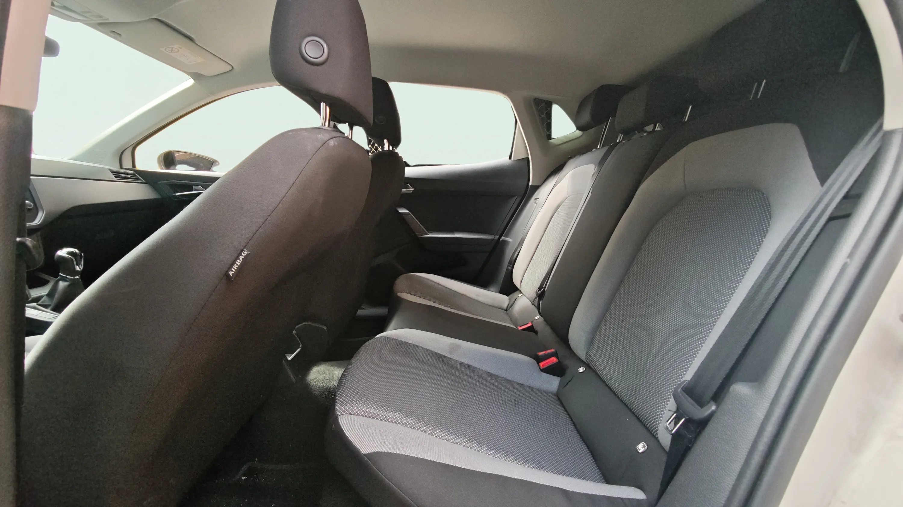 SEAT Ibiza 1.0 Reference Plus - foto 11