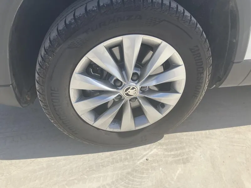 Škoda Karoq 1.5 TSI DSG ACT Selection - foto 15