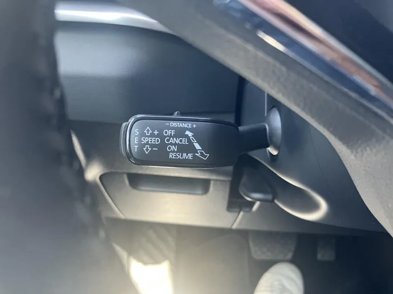 Škoda Karoq 1.5 TSI DSG ACT Selection - foto 31
