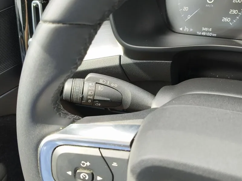 Volvo XC40 1.5 T4 Recharge PHEV Core - foto 24