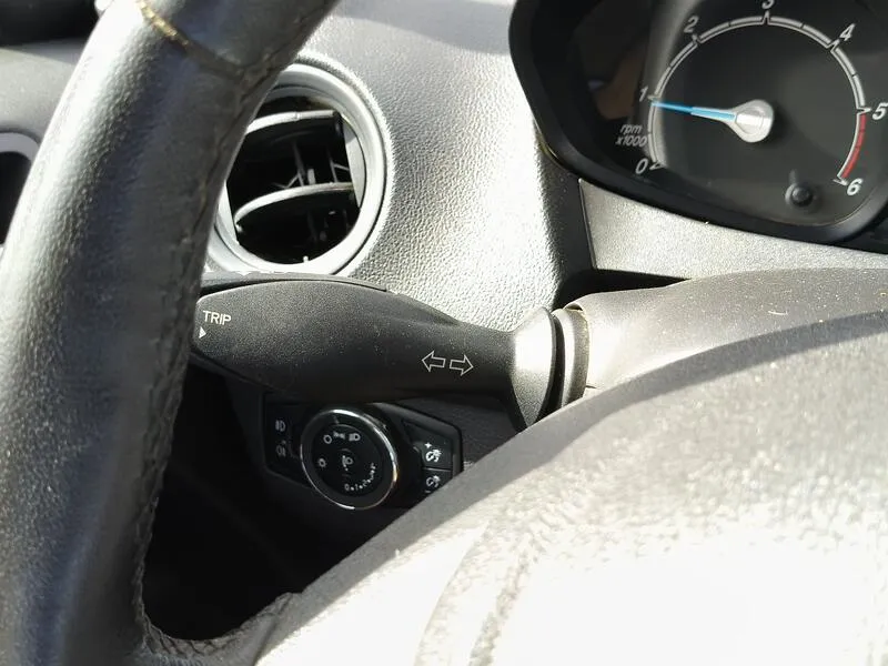 Ford Transit 1.5 TDCi Trend - foto 22