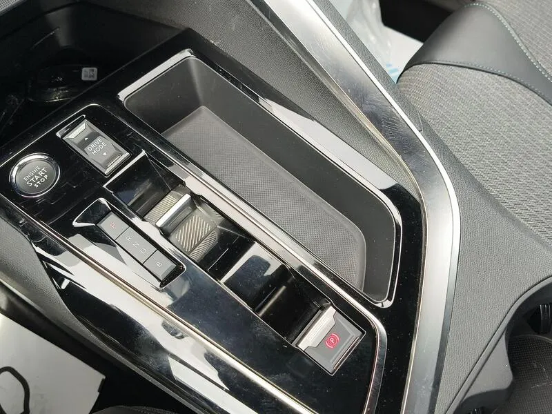 Peugeot 3008 Hybrid 225 e Allure - foto 13