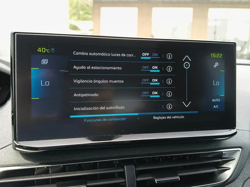 Peugeot 3008 Hybrid 225 e Allure - foto 18