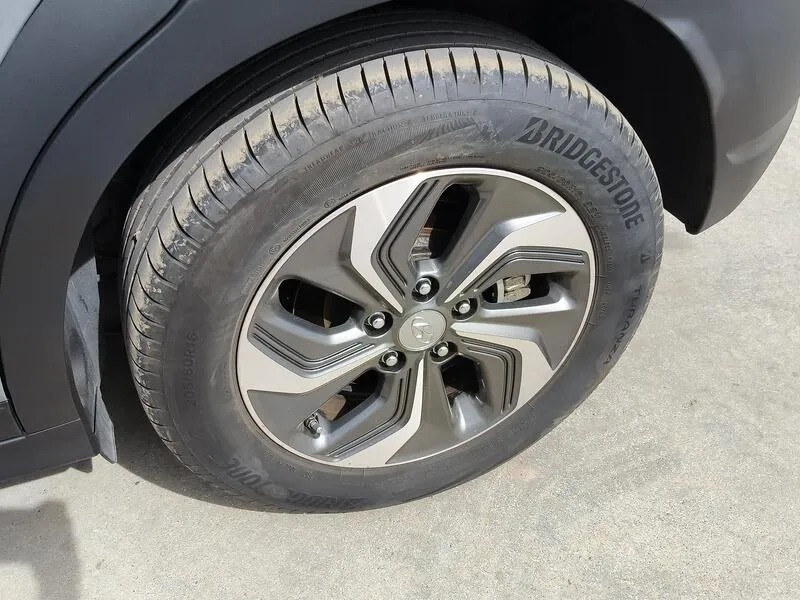 Hyundai Kona 1.6 GDI HEV Maxx - foto 47