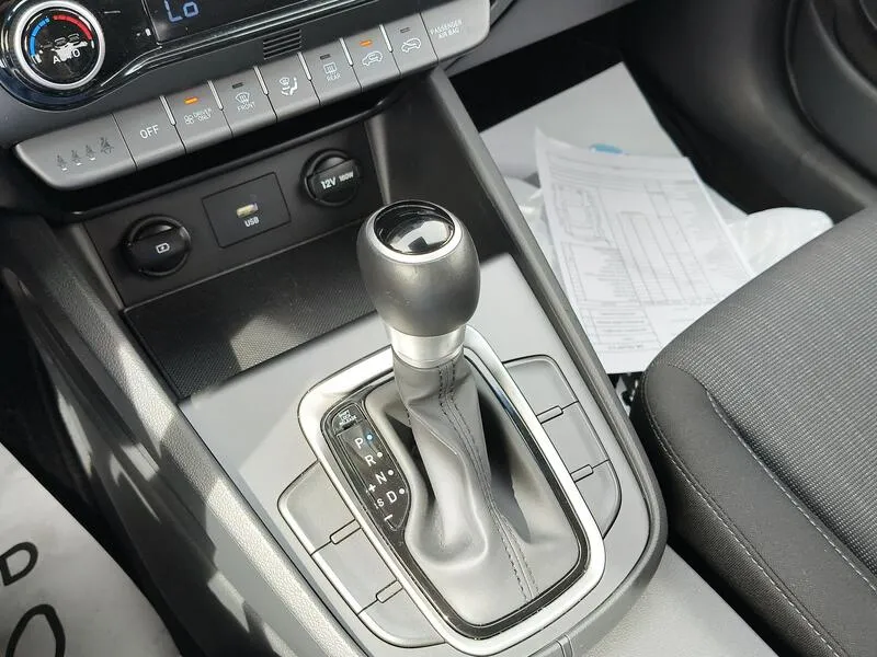 Hyundai Kona 1.6 GDI HEV Maxx - foto 13