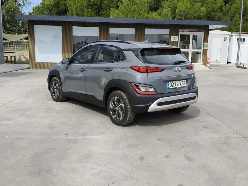 Hyundai Kona 1.6 GDI HEV Maxx - foto 4