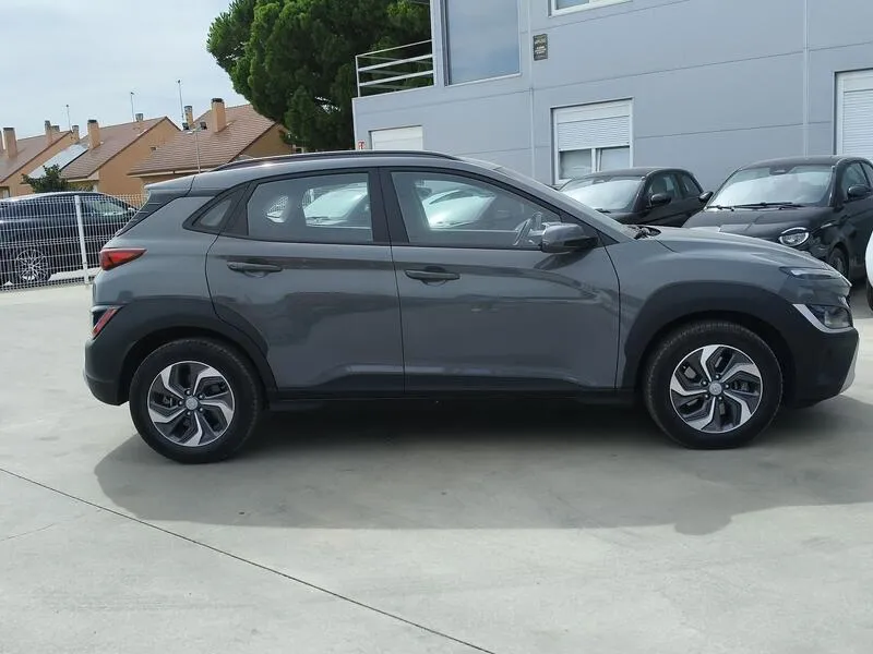 Hyundai Kona 1.6 GDI HEV Maxx - foto 7