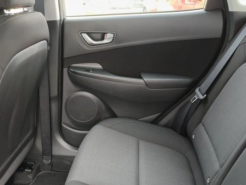 Hyundai Kona 1.6 GDI HEV Maxx - foto 33