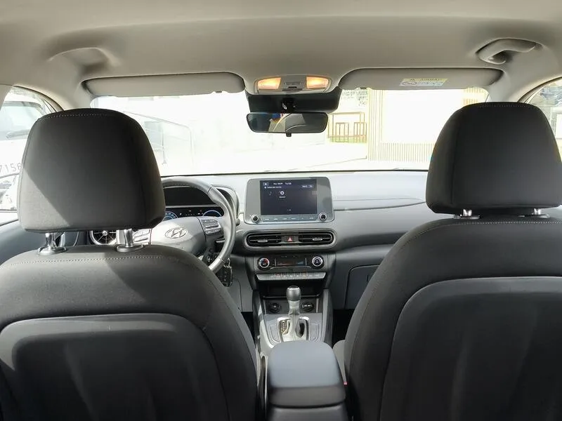 Hyundai Kona 1.6 GDI HEV Maxx - foto 39