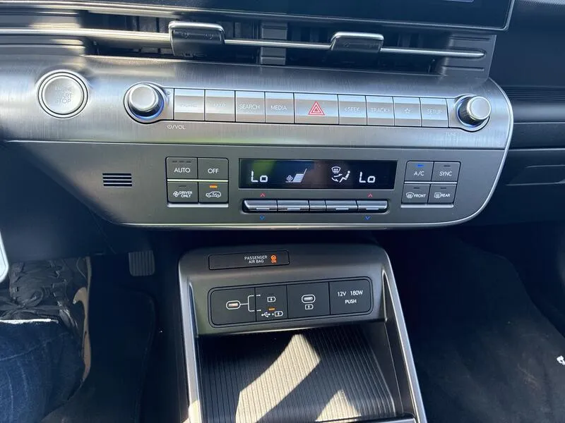 Hyundai Kona 1.6GDI DT Maxx - foto 29