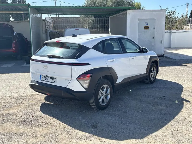 Hyundai Kona 1.6GDI DT Maxx - foto 6
