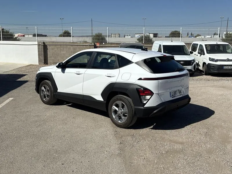 Hyundai Kona 1.6GDI DT Maxx - foto 4