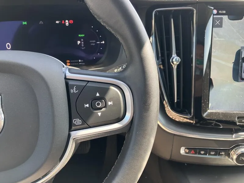 Volvo XC60 2.0 T6 AWD Recharge Inscription Exp - foto 14