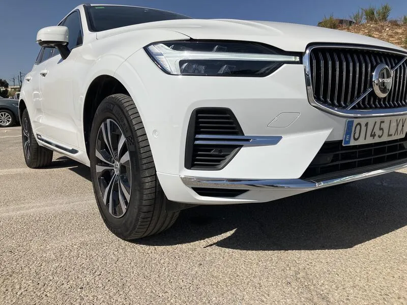 Volvo XC60 2.0 T6 AWD Recharge Inscription Exp - foto 32