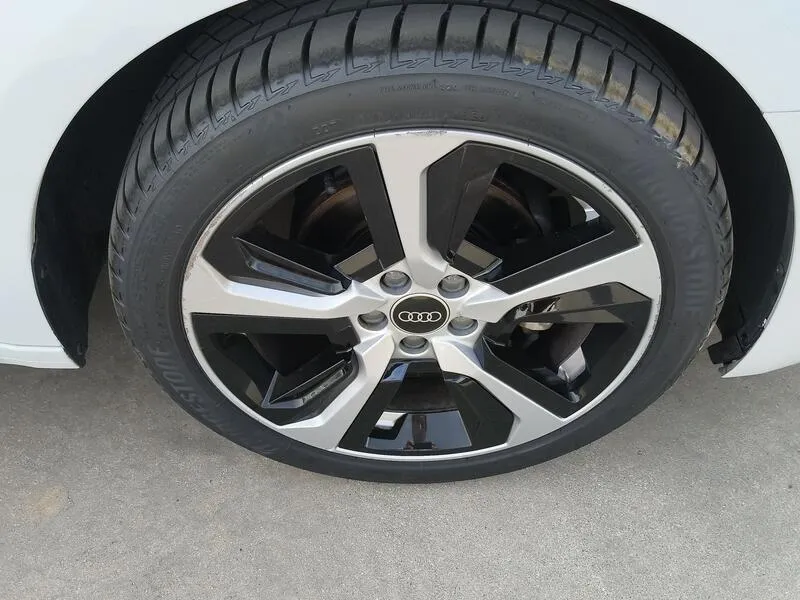 Audi A1 Sportback Adrenalin 30 TFSI S tron - foto 40