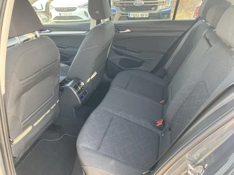 Volkswagen Golf 2.0 TDI - foto 35