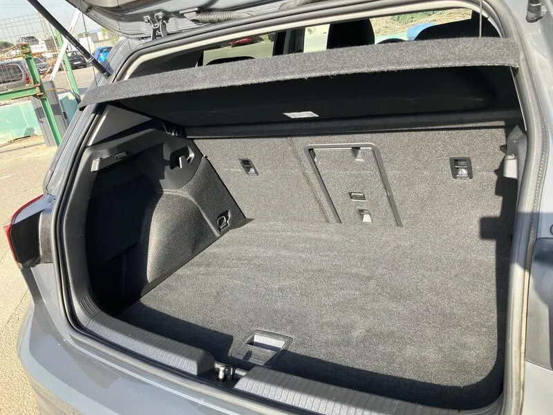 Volkswagen Golf 2.0 TDI - foto 27