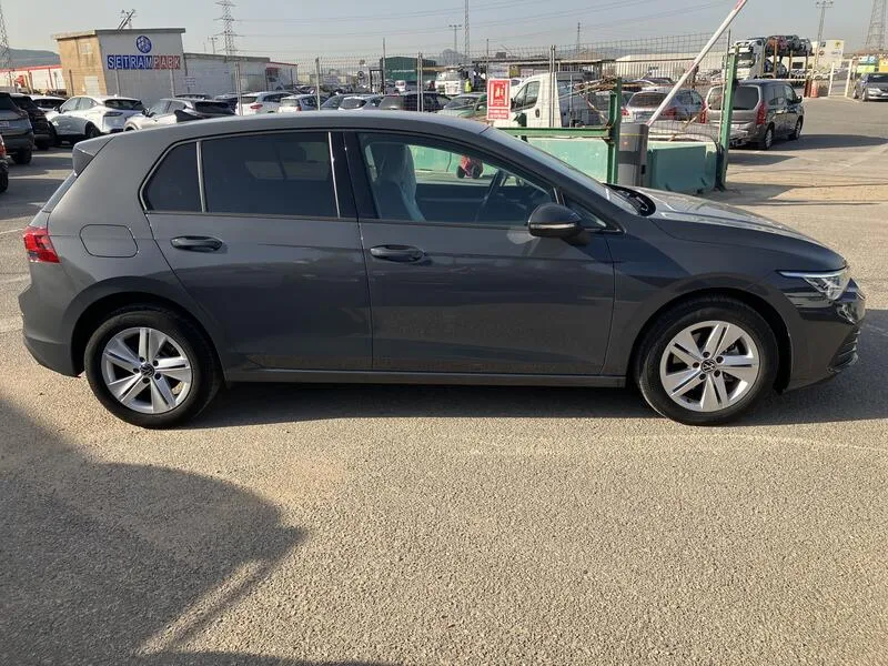 Volkswagen Golf 2.0 TDI - foto 7