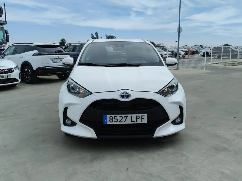 Toyota Yaris 1.5 120H Business Plus - foto 9
