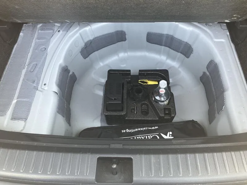 SEAT Arona 1.0 TSI Style Plus - foto 27