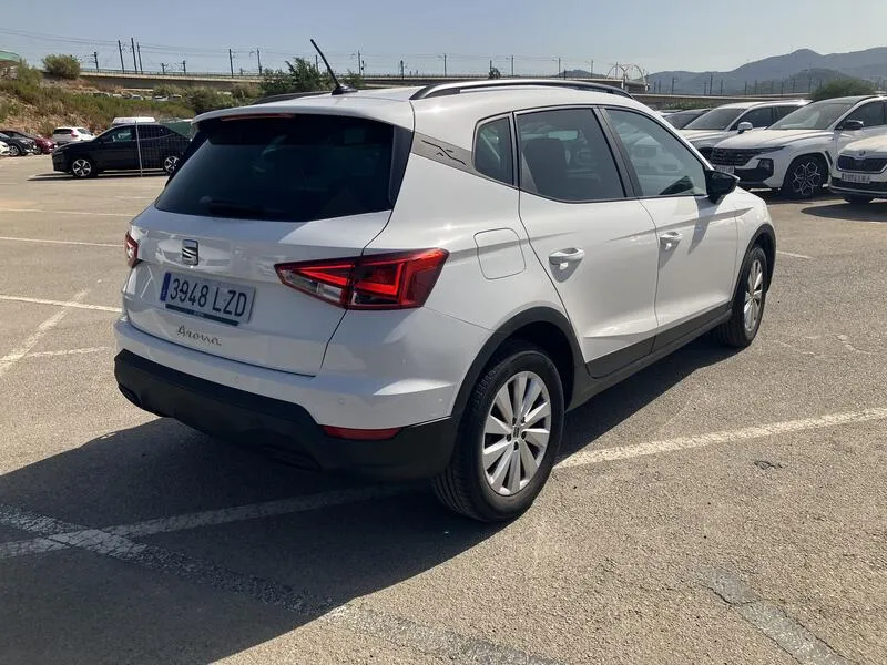 SEAT Arona 1.0 TSI Style Plus - foto 6