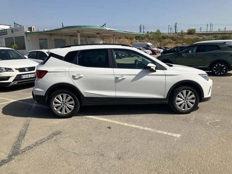 SEAT Arona 1.0 TSI Style Plus - foto 7
