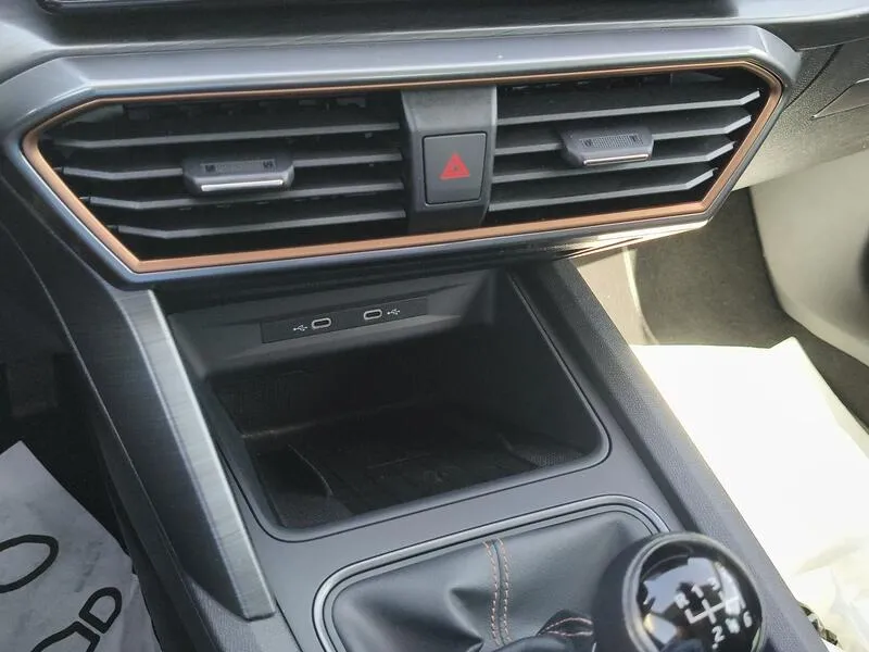 Cupra Formentor 1.5 TSI - foto 12