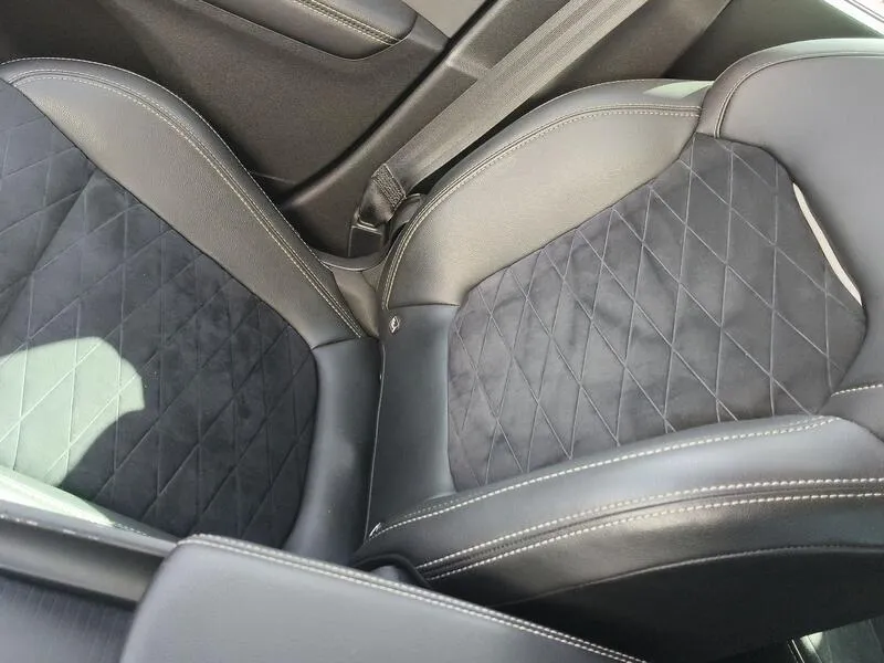 Renault Scénic Executive TCe - foto 21