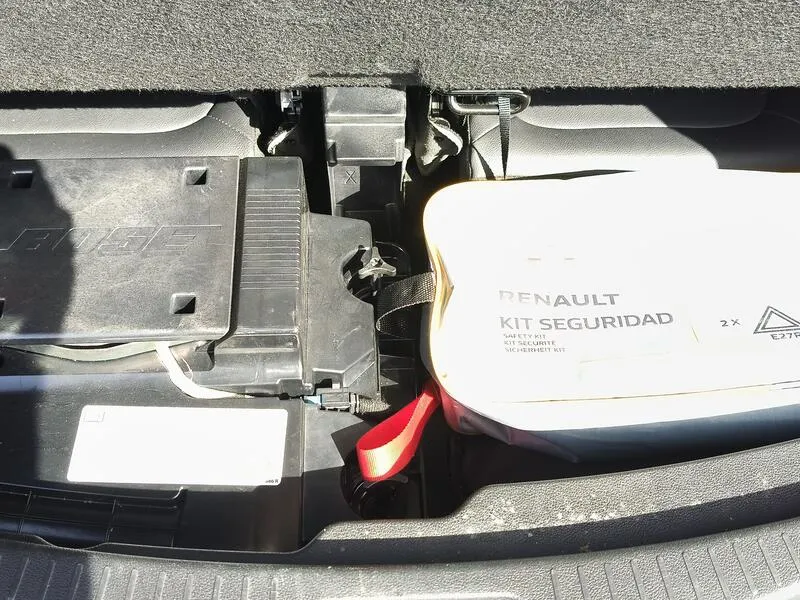 Renault Scénic Executive TCe - foto 39