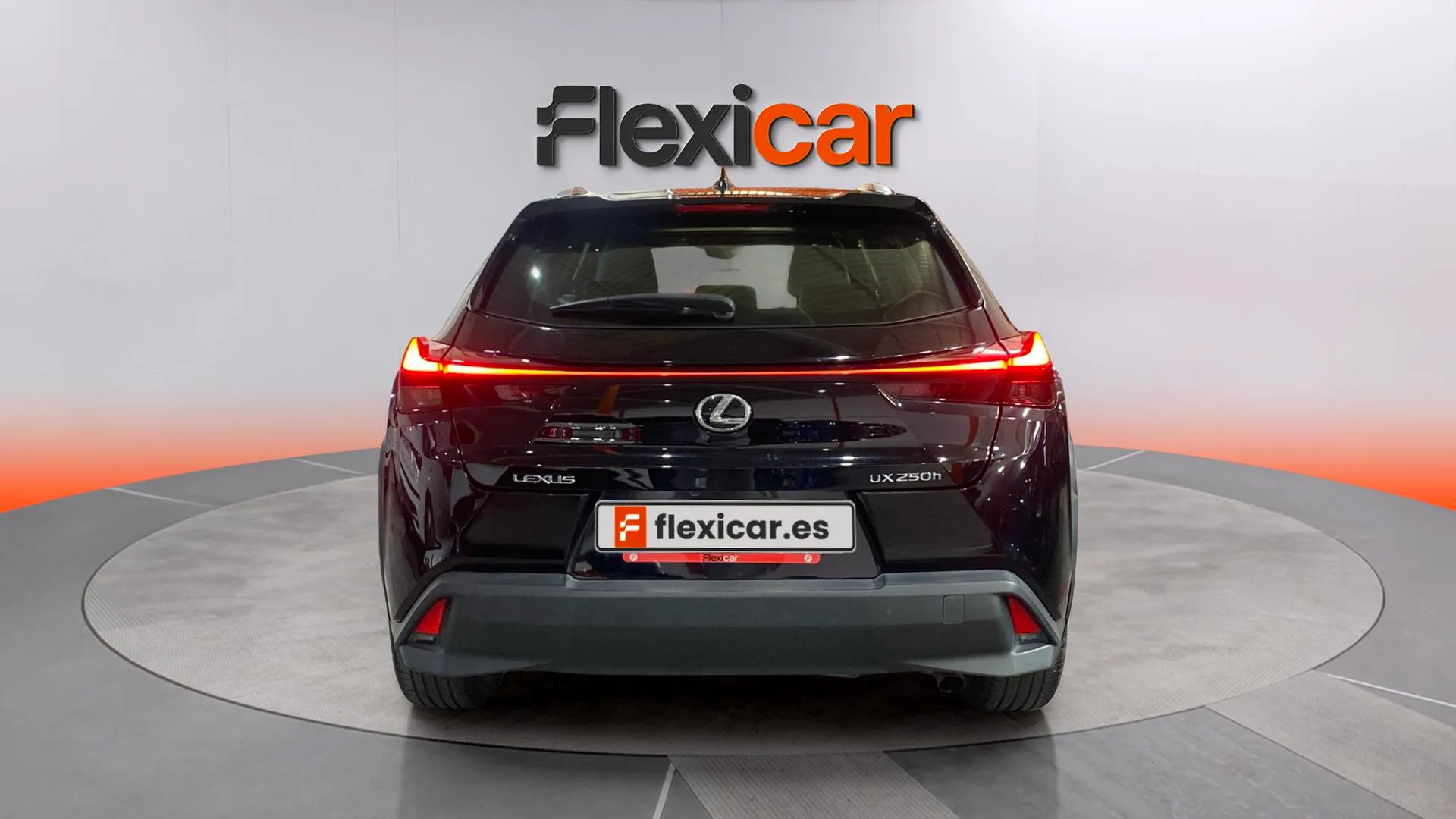 Lexus UX 250h - foto 5