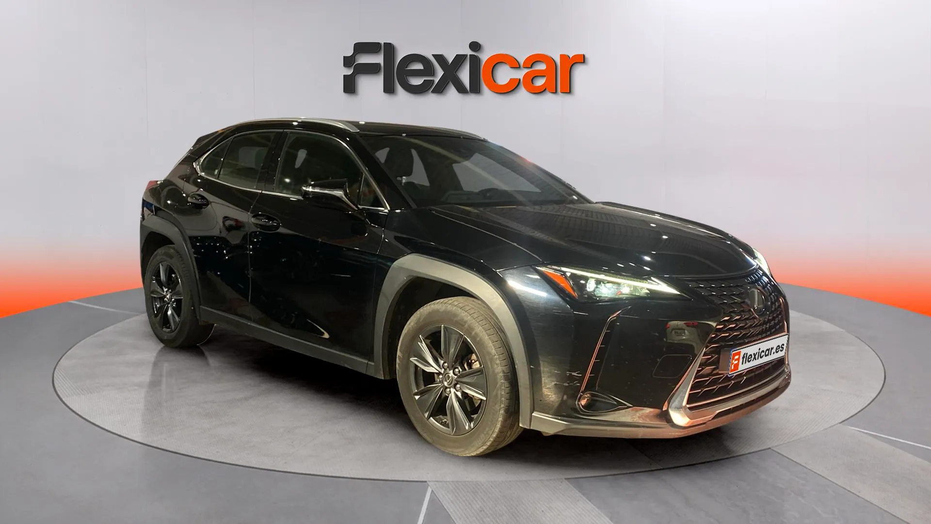 Lexus UX 250h - foto 1