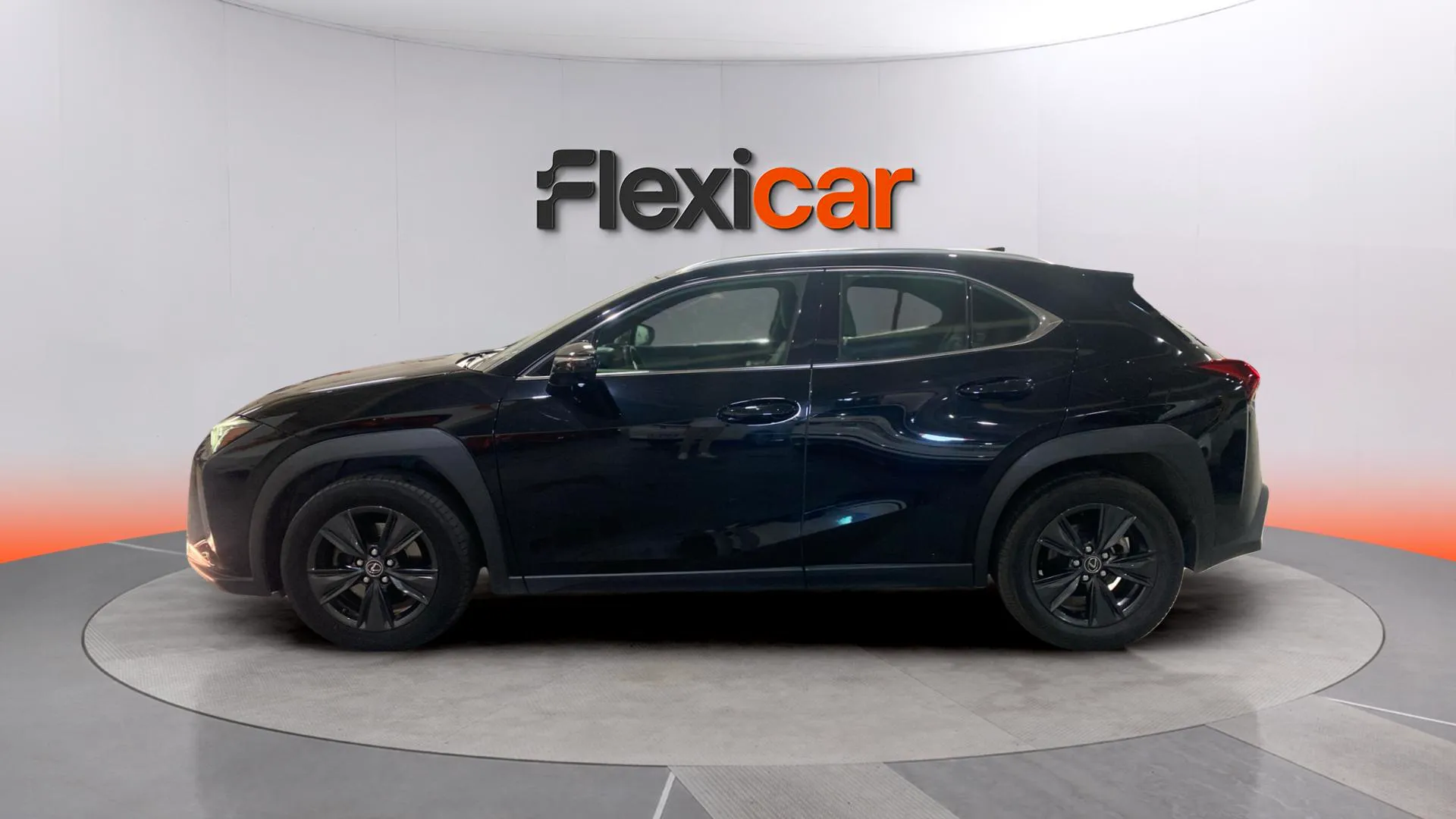 Lexus UX 250h - foto 3