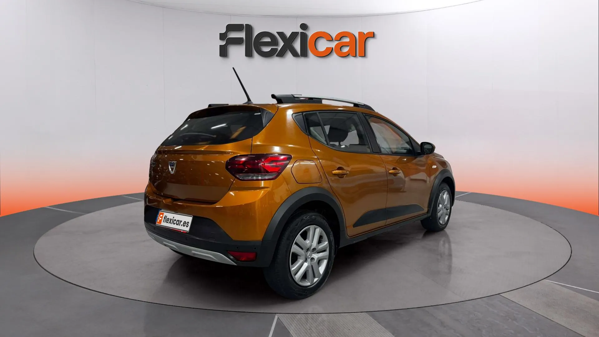 Dacia Sandero Stepway Comfort TCe - foto 5