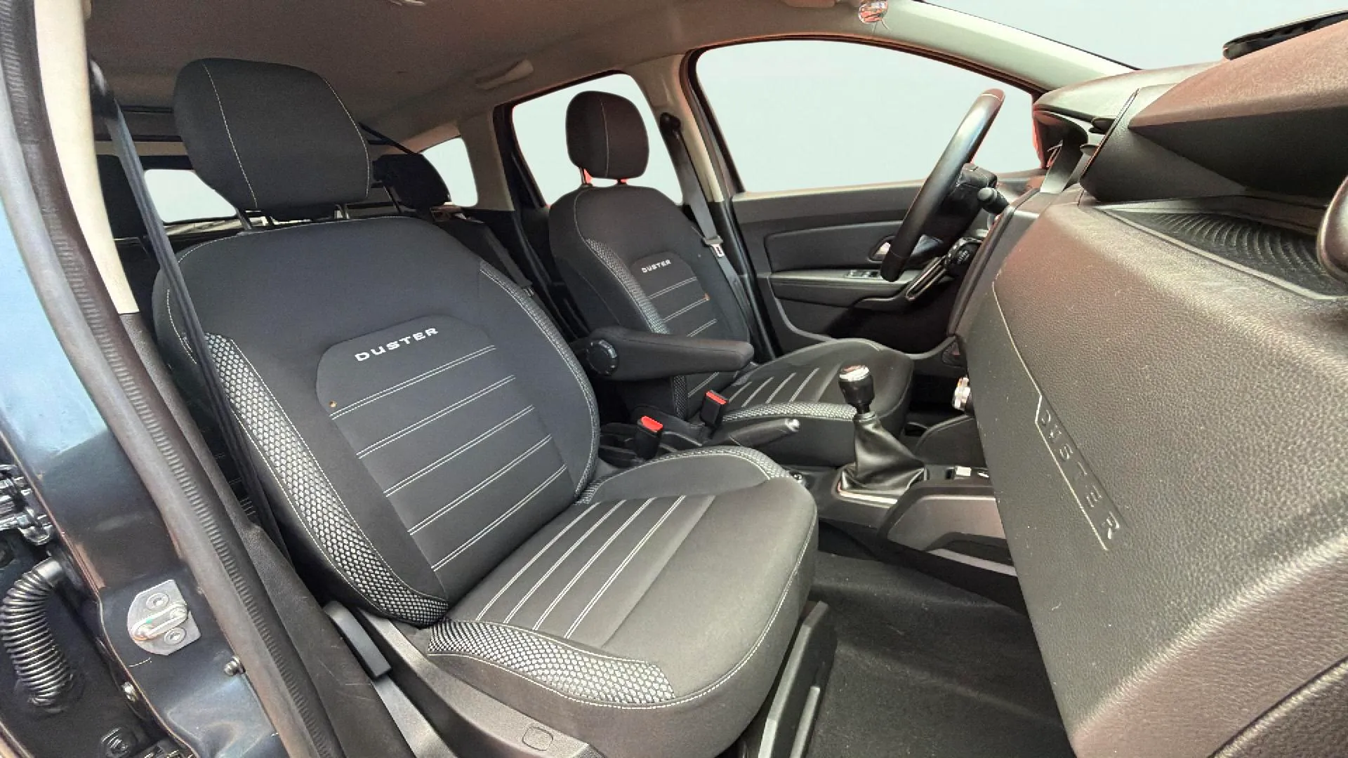 Dacia Duster Comfort TCe 4x4 - foto 13