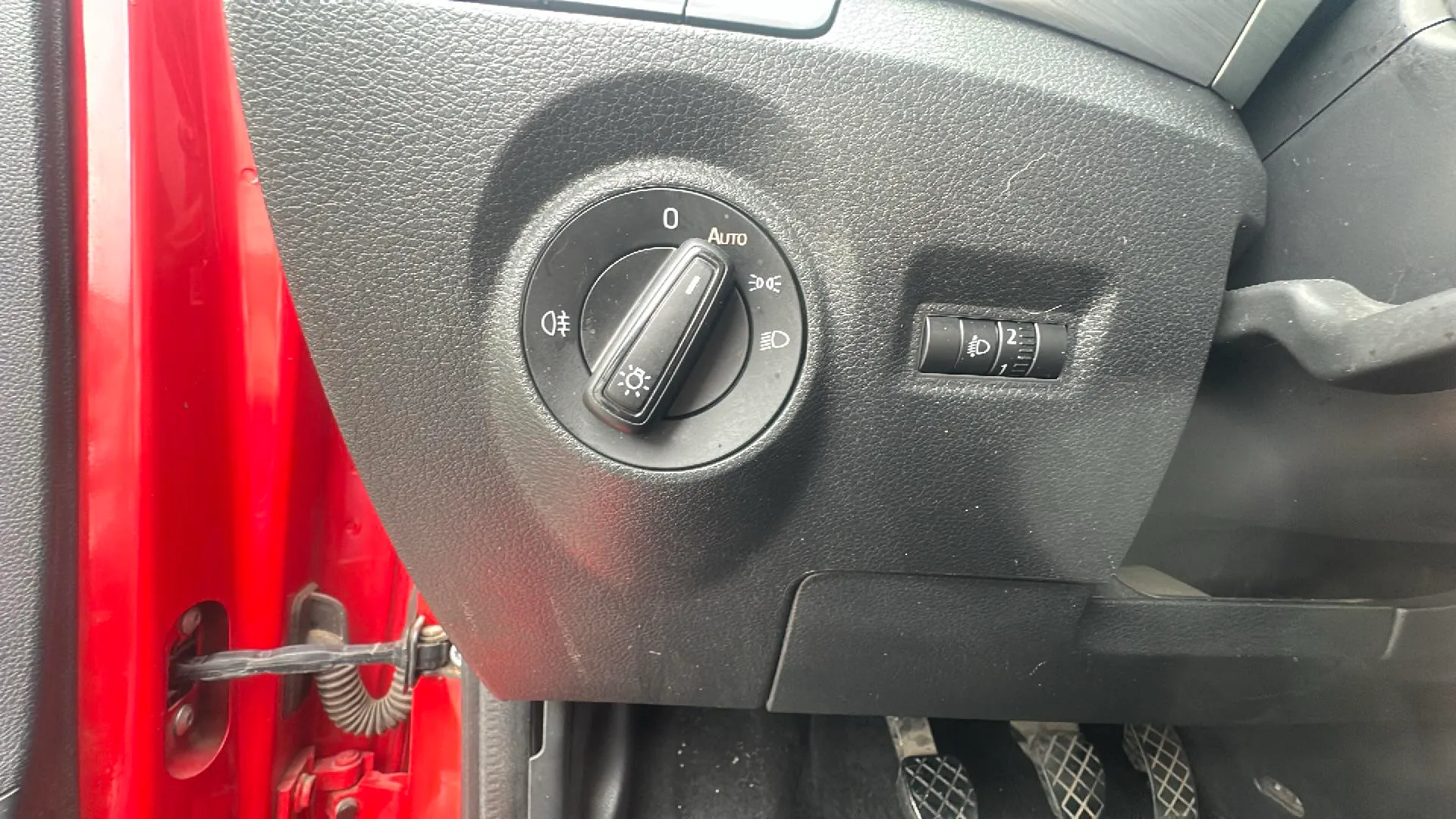 Škoda Fabia 1.0 MPI Active - foto 23