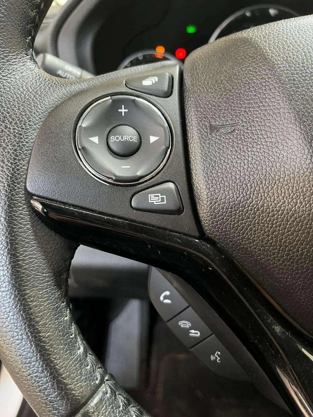 Honda HR-V 1.5 i-VTEC Elegance - foto 13