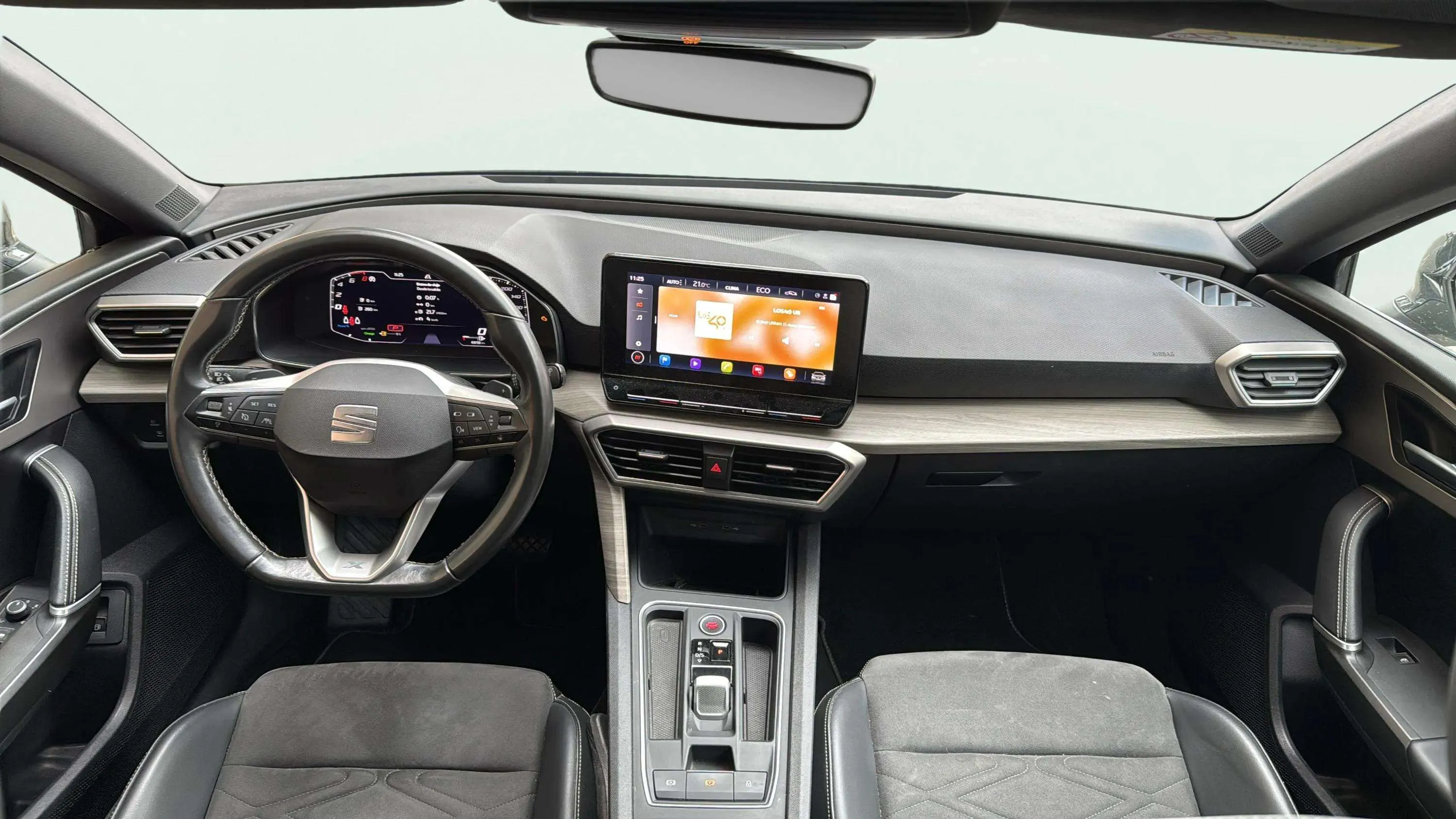 SEAT León 1.4 e-Hybrid DSG-6 Xcellence - foto 15