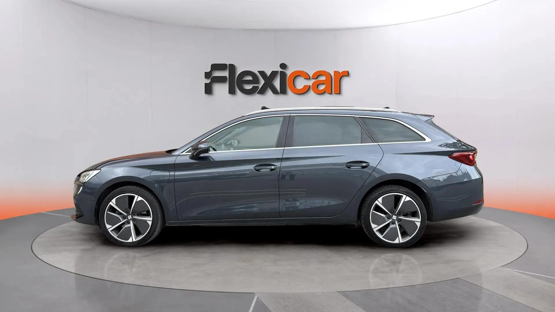 SEAT León 1.4 e-Hybrid DSG-6 Xcellence - foto 7